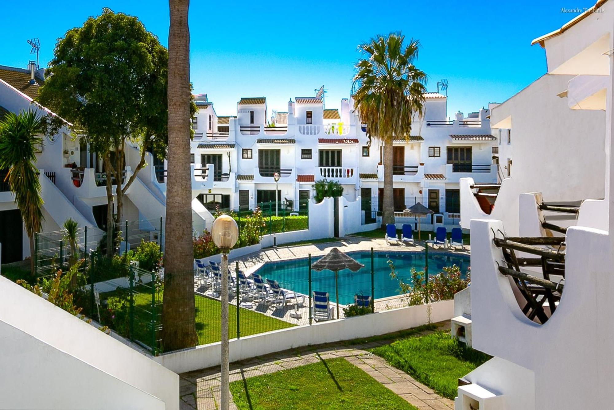 B12 - Pool And Sun Apartment Lagos Dış mekan fotoğraf